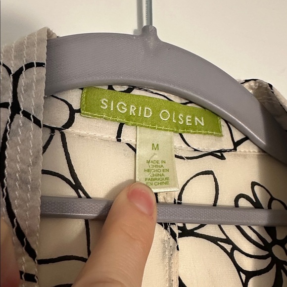 Sigrid Olsen Silk Floral Button Down Shirt - Picture 2 of 10